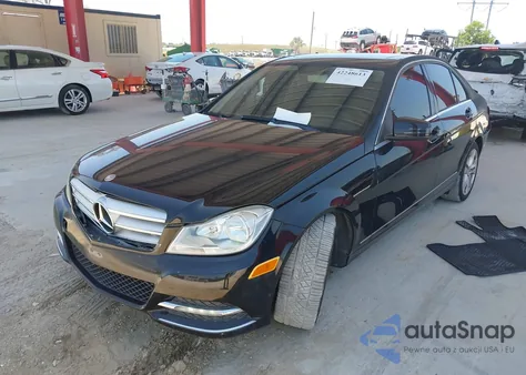 2013 Mercedes-Benz C 250 Luxury/Sport from USA, damaged, VIN WDDGF4HB1DA808311